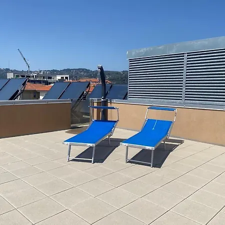 Apartment Borgo Paradiso Casa Adele Diano Marina
